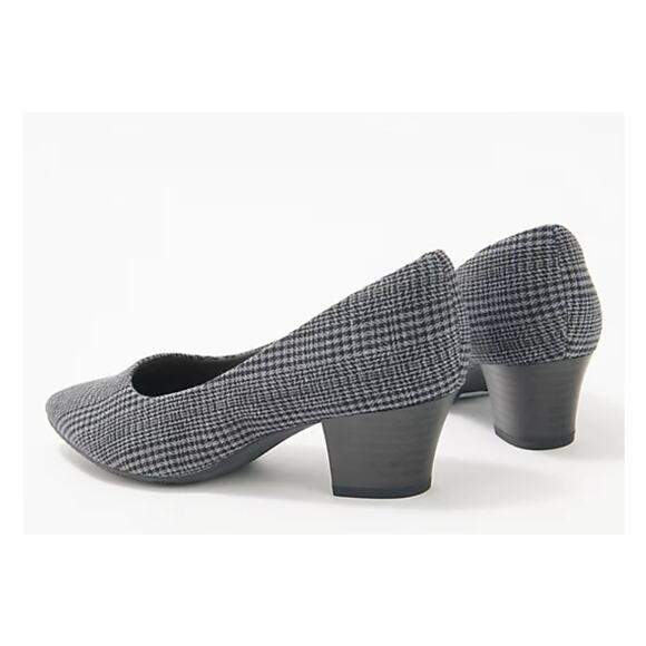 Clarks Teresa Block Heel Pumps in Grey and Black Houndstooth - Picture 5 of 6